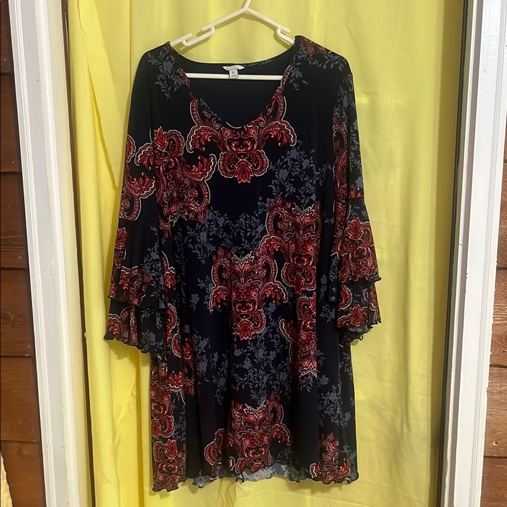 Cato Black and Red Floral Tunic Dress